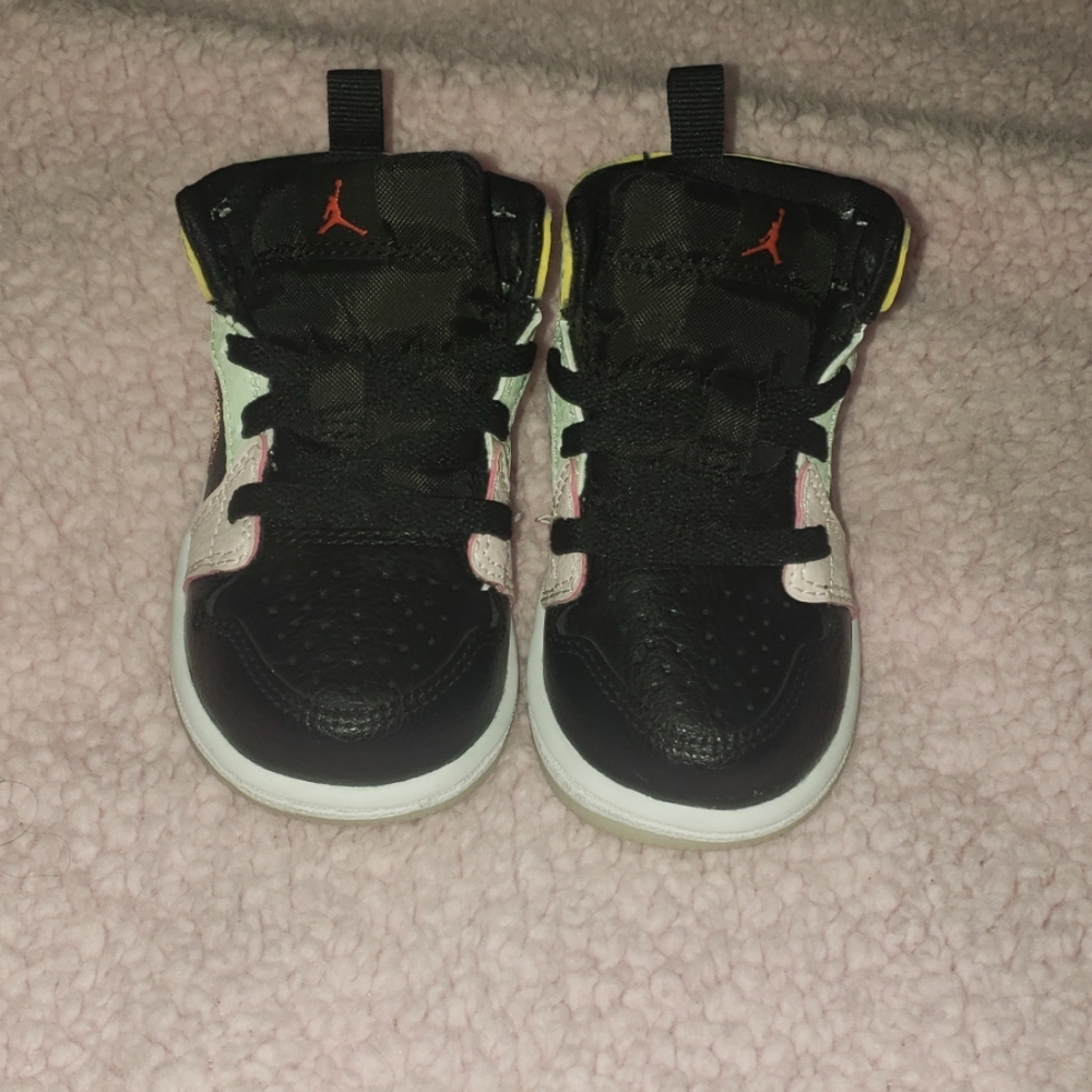 Toddler Jordan/Nike Sneakers
